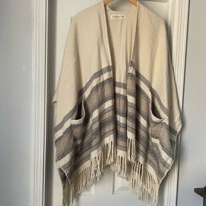 Abercrombie and Fitch Tan Shawl